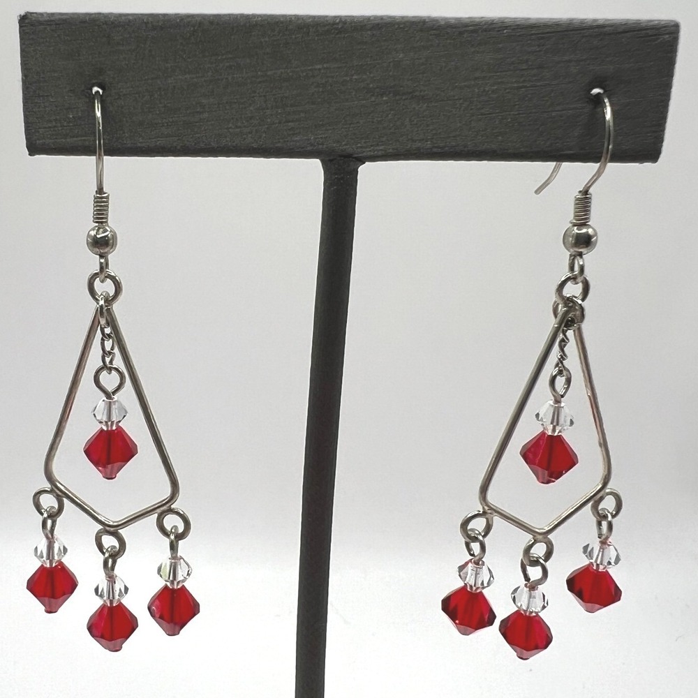 Chandelier Earrings Red Clear Crystals Silver‎ Tone Dangle Drop